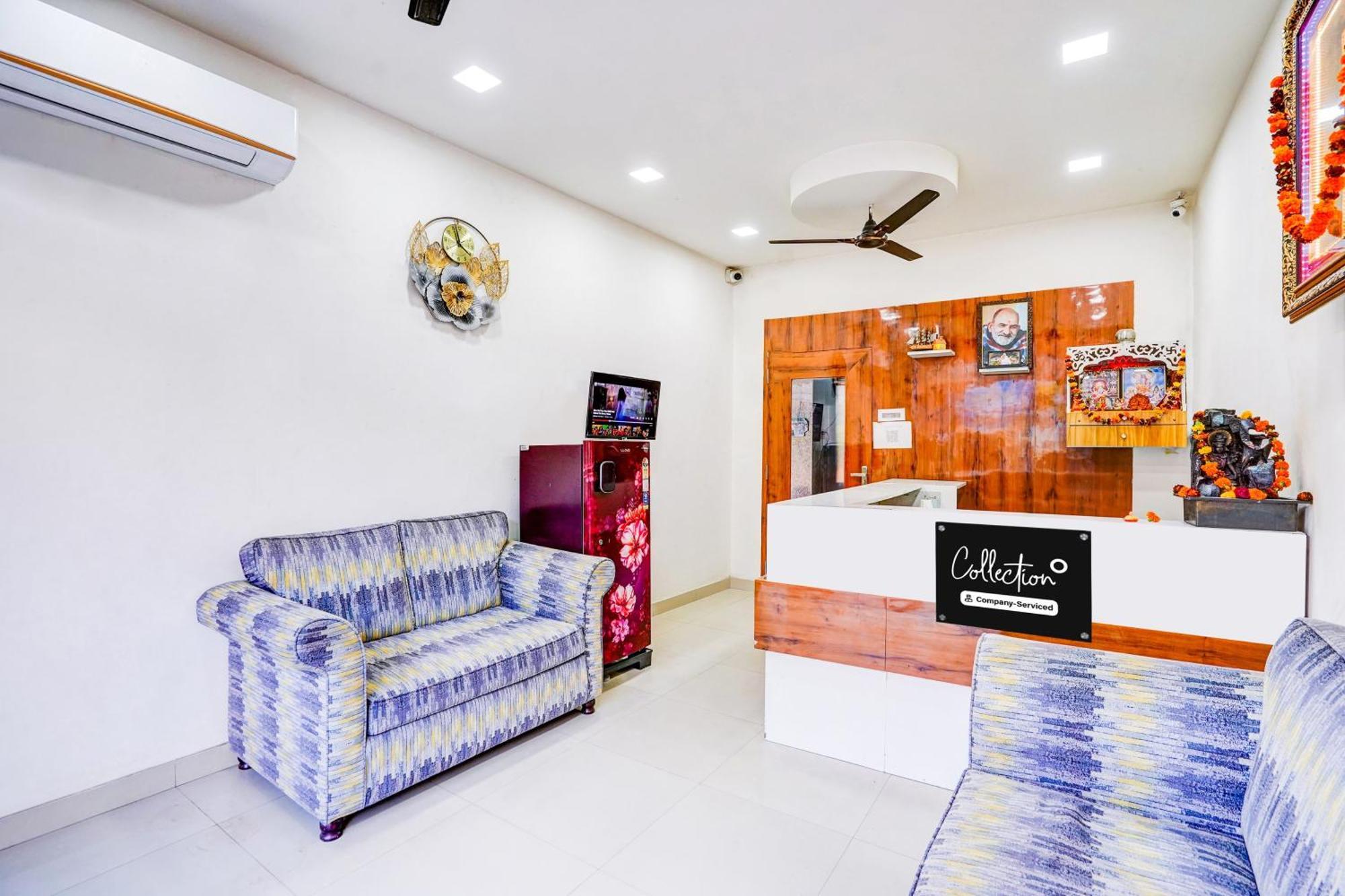 Super Collection O Sector 104 Noida Hotel Bagian luar foto